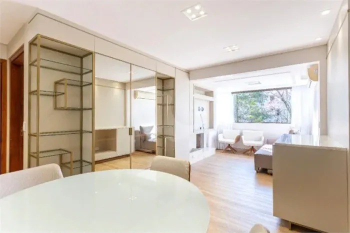 Apartamento com 2 quartos para locação em Petrópolis - RS