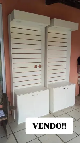 Móvel expositor projetado
