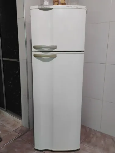 Geladeira Duplex Eletrolux