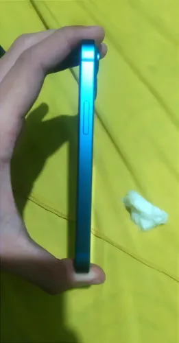 iPhone 13 mini