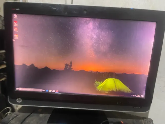 Computador Al one HP core i3 hd 1 terá 8 gigas de memória Windows 10 pct office 
