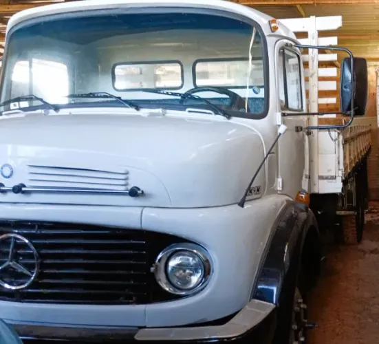 Caminhão Mercedes 1113 - Reformado e Revisado Sem detalhes - Dracena-Jundiai
