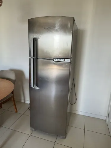 Geladeira Brastemp Frost Free Clean 390 Litros