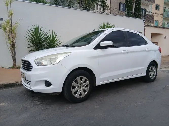 Ford KA+ Sedan 1.0 Tivct Flex 4P 2015