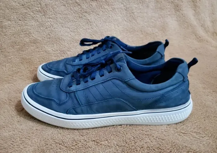 Tenis Democrata Original 100% Couro Lindo Perfeito Estado Desapego Oportunidade Promocao