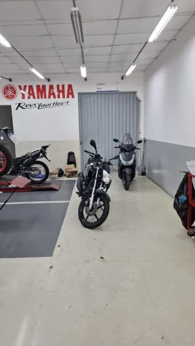 Yamaha Factor 150 UBS Completa - Nova (10.700 km) - Único Dono