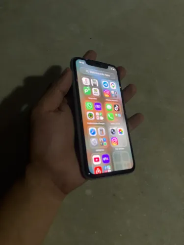 iPhone 11 usado bom