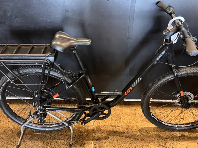 CALOI URBAN E-BIKE TAMANHO MÉDIO ZERO