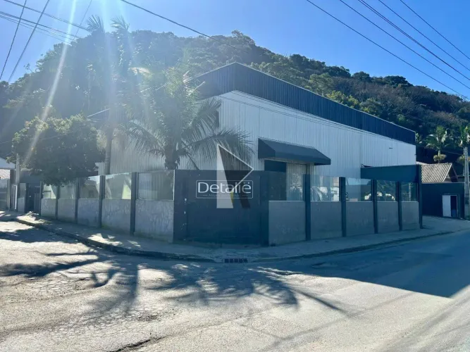 Galpão à venda, 979 m² por R$ 3.191.500,00 - Pedreiras - Navegantes/SC
