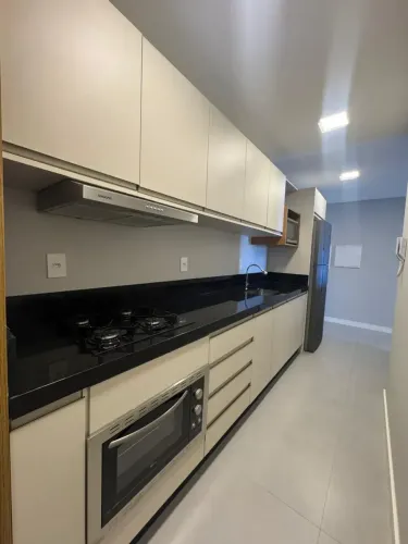 Aluguel anual 2 quartos - Ariribá- Balneário Camboriú