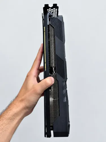 ? RTX 3070 GALAX Gaming Pro 8GB GDDR6 | 5.888 CUDA | 4K | IA