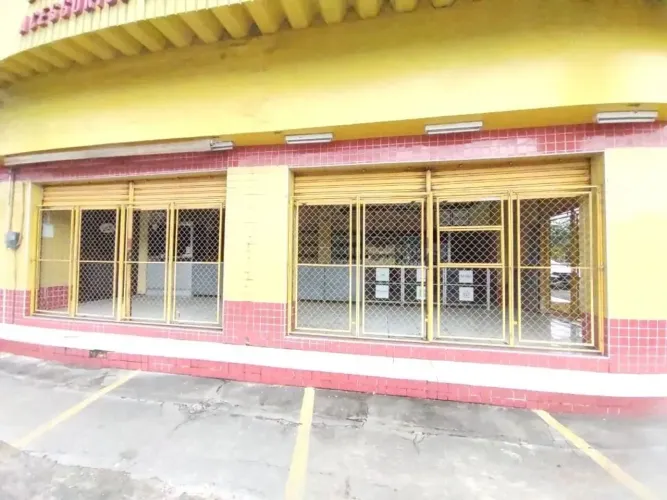 Ponto para alugar, 96 m² por R$ 3.439,03/mês - Messejana - Fortaleza/CE