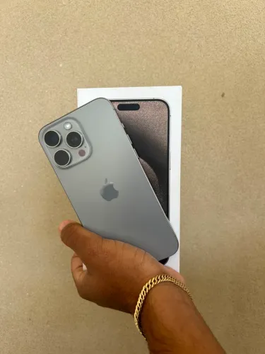 iPhone 15 pro max 