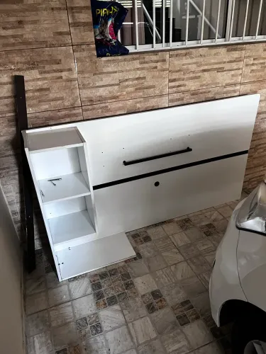 Hack Painel para TV Moderno Branco e Preto Semi Novo