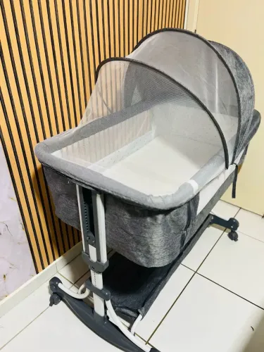 Berço de bebê
