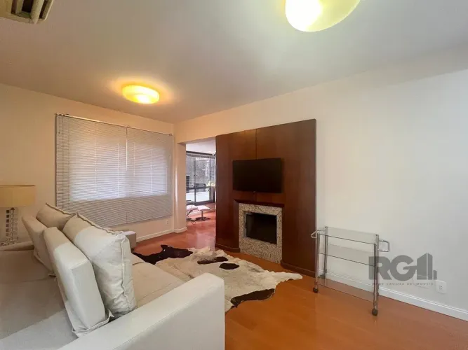 Apartamento para alugar na Bela Vista com 2 dormitórios e 84 m² de área útil.