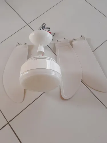 Ventilador de teto 