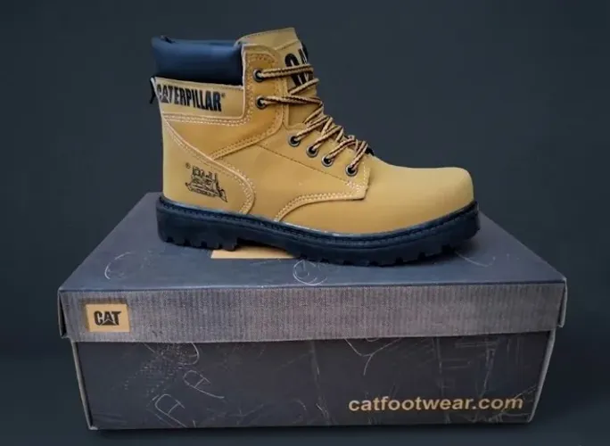 Bota Masculina Coturno Caterpillar - Nº 38 - R$ 79,99 | NOVA NA CAIXA