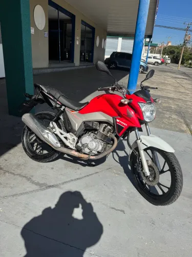 VENDO OU TROCO TITAN 160