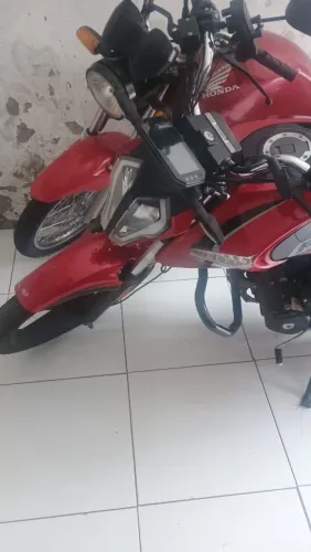 Moto fan 2012 e Shineray free