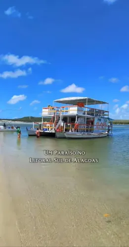 Vende-se catamarã restaurante flutuante 