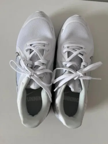 Tenis Branco Nike 35