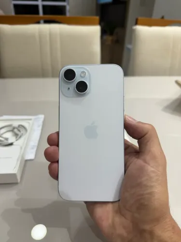 Vendo IPhone 15 256G em excelente estado