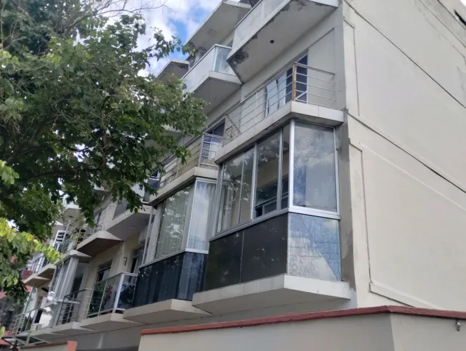 Vendo 1 quarto Jardim Camburi R$195.000,00 so essa semana