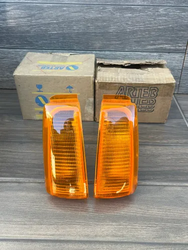 Par Pisca Seta Âmbar Monza 82/87 Original Arteb