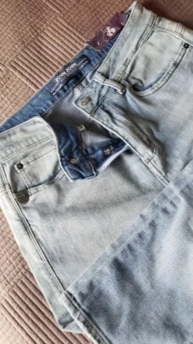 Calça jeans John John nova com etiqueta