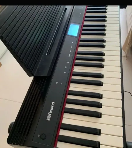 Teclado músical Go piano Roland