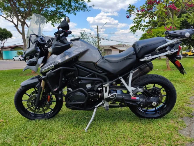 Triumph tiger 1200 2013 muito nova LEIA O ANUNCIO
