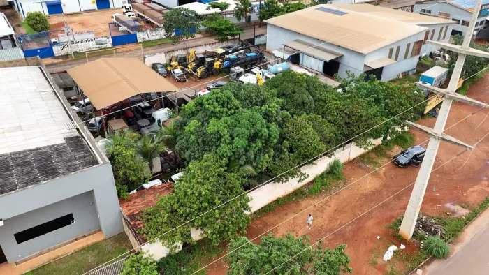 OPORTUNIDADE ÚNICA! TERRENO COMERCIAL 1.800 m² - AV. PRINCIPAL 412 NORTE ERCIAL