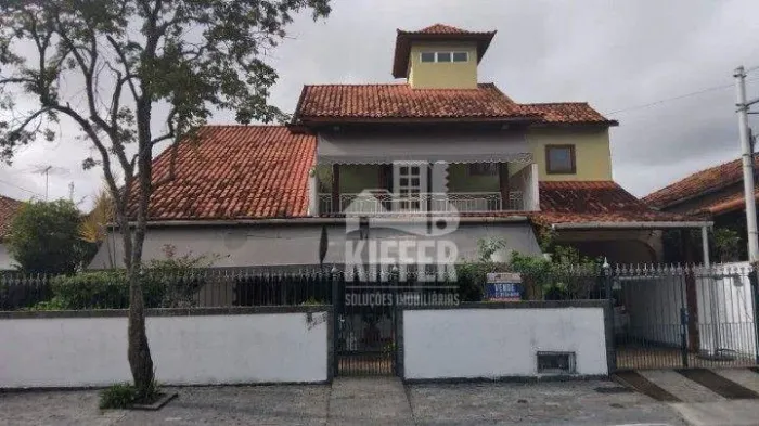 Casa com 4 dormitórios à venda, 321 m² por R$ 1.600.000,00 - Itaipu - Niterói/RJ