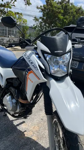 Vendo Bros Branca 2024 