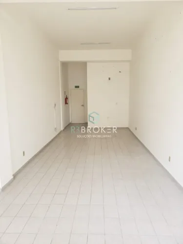 Sala para aluguel e venda com 50,7 m² em Trianon Market, Bauru - SP
