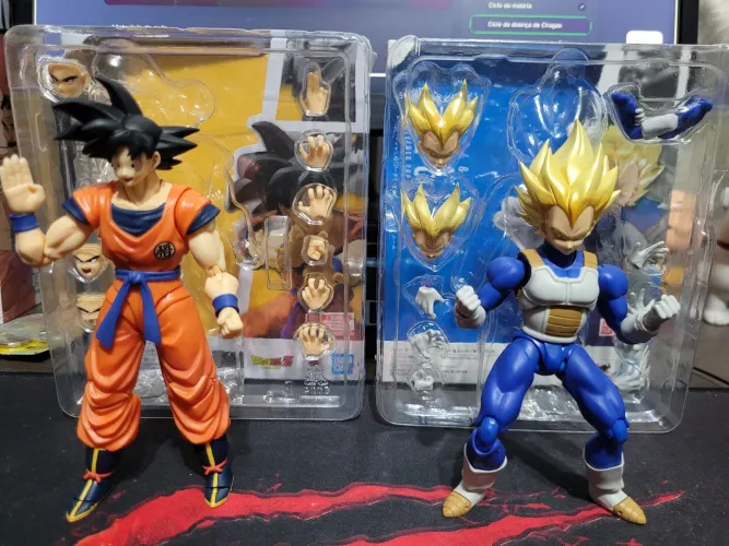 Goku e Vegeta Sh Figuarts
