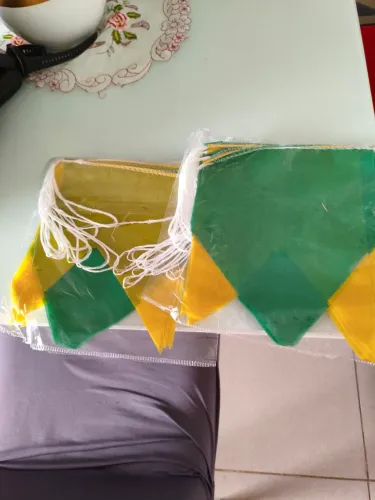 Bandeirolas tamanho 18x22