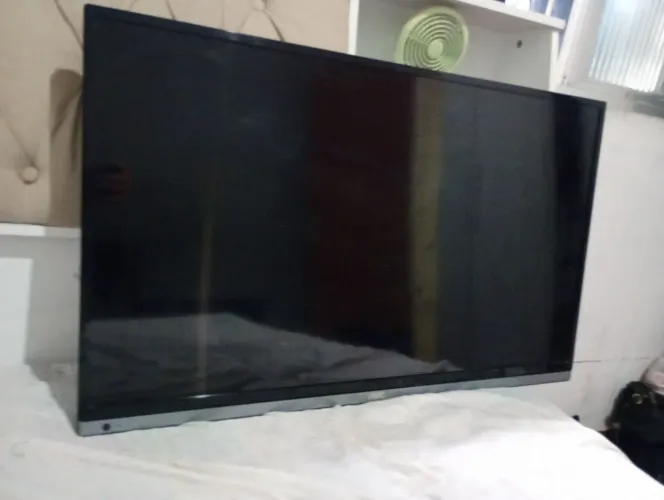 Tv roc com tela quebra 