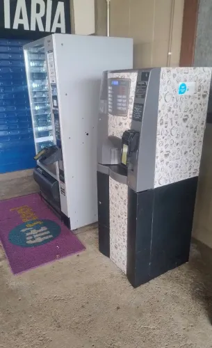 Máquina de Café Multibebidas automática Necta Brio 3