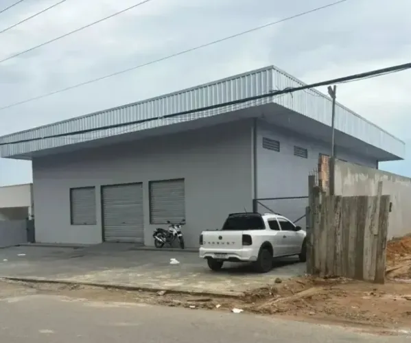 Galpão para aluguel possui 300 metros quadrados  em Tarumã-Açu - Manaus - AM