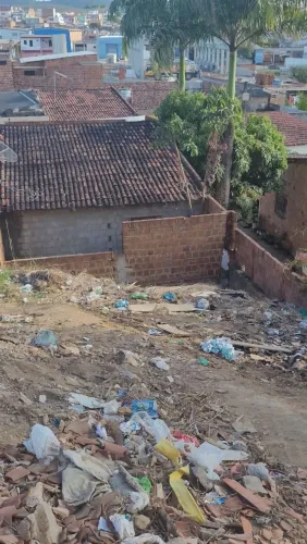 Terreno no bairro do Iran