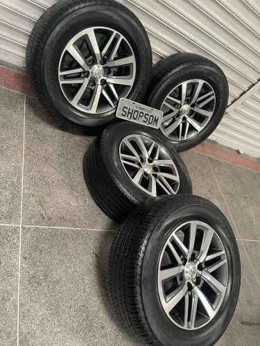 RODAS SW4 HILUX 18 PNEUS 