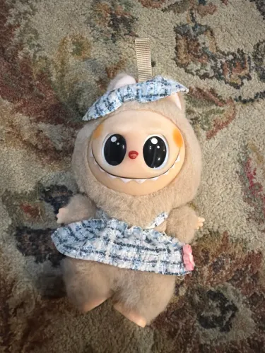 Labubu novinho e super fofo