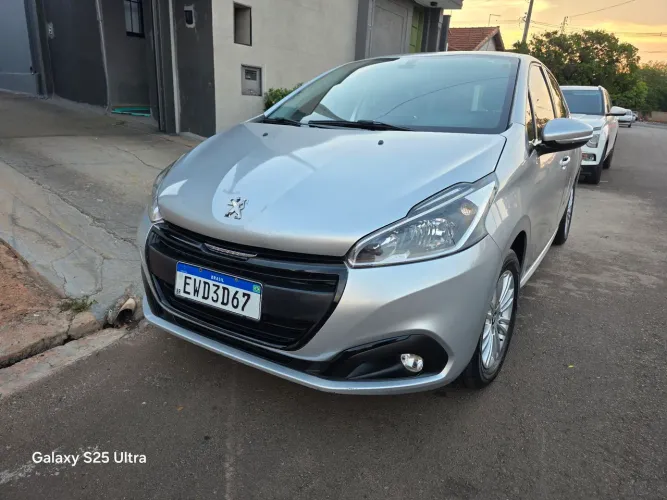 Peugeot 208 Active Pack 1.6 Flex 16V 5P Aut. 2020