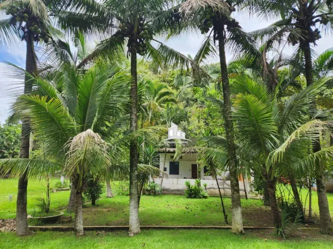 VENDE-SE CHÁCARA COM 10.150m² NO BAIRRO SÃO JUDAS TADEU EM BARRA MANSA/RJ