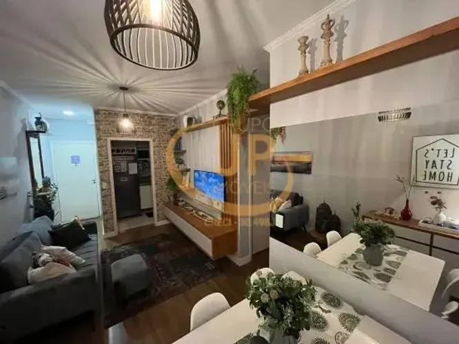 Apto próximo Av. General Carneiro/ 2 dorm./ Andar alto/ Venda 320 mil