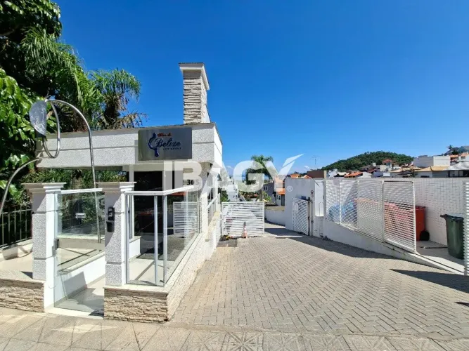 Excelente Apartamento 3 dormitório(s) em João Paulo - Florianópolis