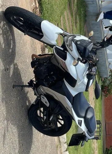 Moto Fazer FZ 25