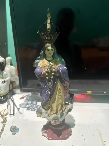 Imagem de nossa Senhora da Conceição em Madeira antiga poli cromada